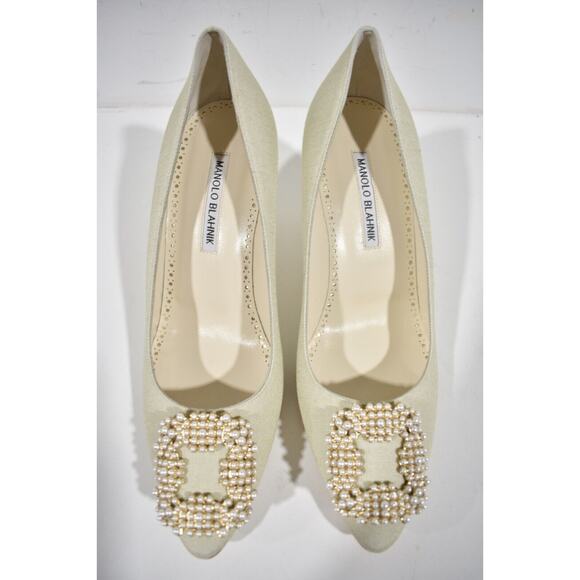 Manolo Blahnik Hangisi 70 Oatmeal Linen Pearl Jewel Buckle Low Heel Pump 39.5 - Picture 10 of 12